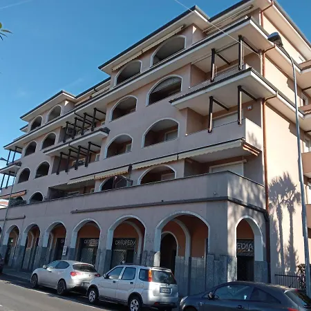 Aurora * 韦尔巴尼亚